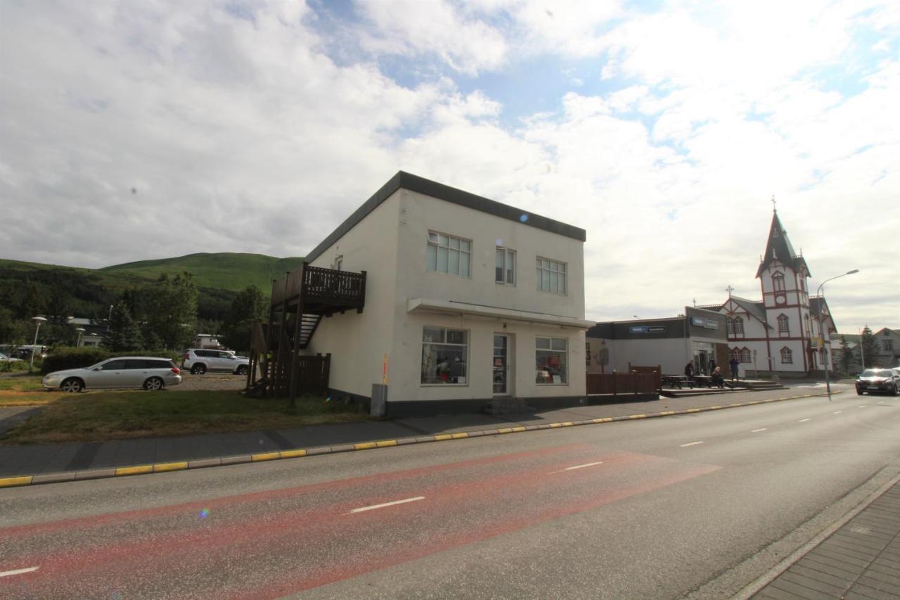 Husavik Apartments Exterior photo